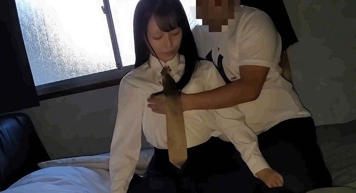 【高畫質重製版露臉・2003年生】再見膚色白皙黑髮長直的優等生。與一位夏天離家出走的少女半同居。